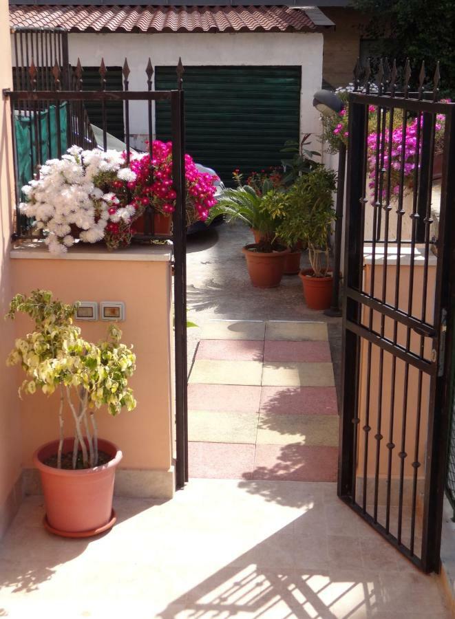 La Casa Sul Viale Lägenhet Syrakusa Exteriör bild